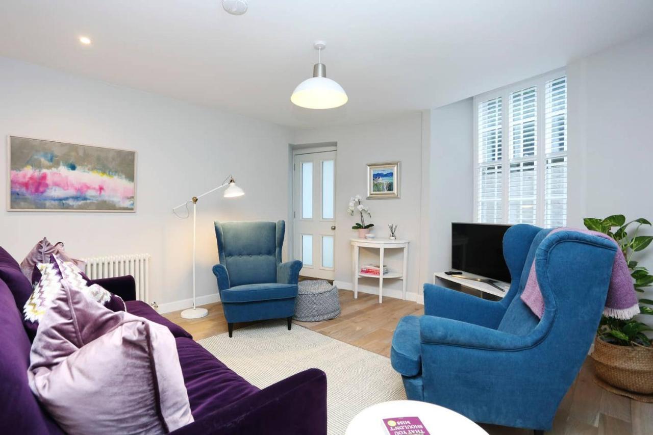 Joivy Vibrant Home Near Calton Hill Edinburgh Ngoại thất bức ảnh