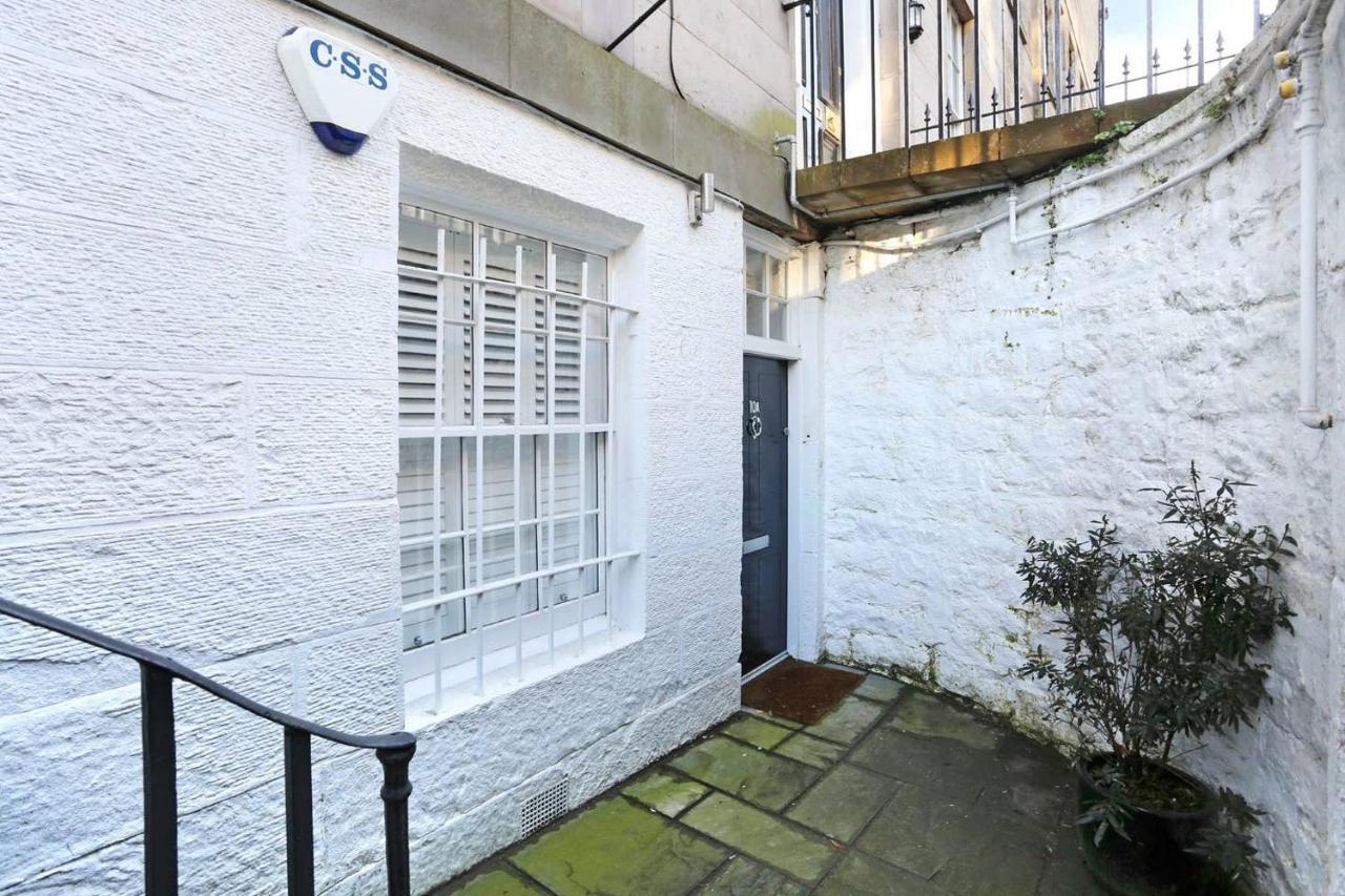 Joivy Vibrant Home Near Calton Hill Edinburgh Ngoại thất bức ảnh